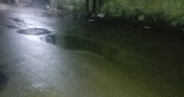 صور.. موجة من الأمطار تضرب شبرا الخيمة وشركة المياه تدفع بسيارات شفط