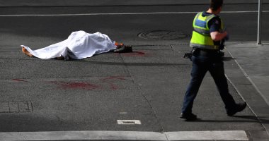 الإرهاب يهاجم العالم بعد ساعات من حادث كاليفورنيا.. داعش يعلن مسئوليته عن هجوم أستراليا.. الشرطة: منفذ الهجوم صومالى قاد سيارة محملة بأسطوانات غاز وطعن مواطنين.. ومسلح يهاجم مركز شرطة أندونيسيا