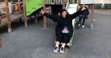 شاهد.. حيلة ذكية من شيماء سيف للهروب من "زحليقة" أطفال