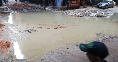 غرق شارع حسين الضو بفيصل بمياه الصرف الصحى