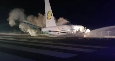 انحراف طائرة ركاب باكستانية عن مدرج الهبوط
