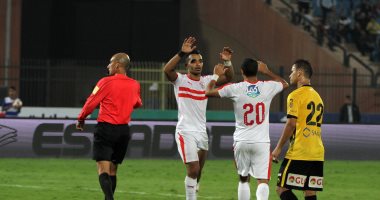 قطار الزمالك فى الدورى لا يتوقف .. الأبيض يغرد فى الصدارة منفردا .. الفوز الرابع على التوالى .. عبد الغنى يغيب مباراتين .. أوباما يقتحم قائمة الهدافين .. جنش "الحارس الأمين"
