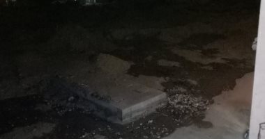 قارئ يشكو من كسر ماسورة المياة بصفة متكررة بسبب ازالة كثبان رملية