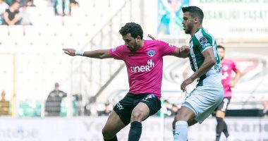 تريزيجيه يكرس عقدة بورصا سبور فى الدوري التركي.. فيديو