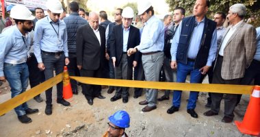 وزير البترول يتفقد أعمال توصيل الغاز الطبيعى للمنازل بالجيزة