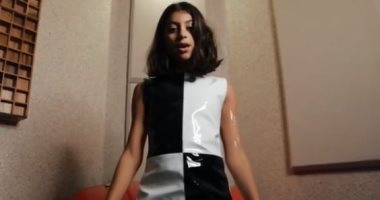 "كاى" ابنة مايا دياب تفاجئها بأغنية عيد ميلادها.. اعرف ماذا غنت؟ "فيديو"
