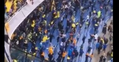 فيديو.. جماهير بوكا وريفر يواصلوا الرقص والغناء بعد إلغاء المباراة بسبب الأمطار