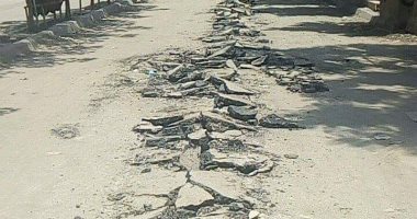 شكوى من تكسير الأرصفة وعدم إعادة الشئ لأصله بشارع أرض الجنينة فى حلوان