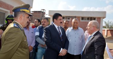 محافظ القليوبية يطالب بسرعة الانتهاء من مشروع صرف صحي كفر العرب 