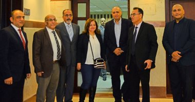 معرض يضم 400 عمل فنى يتناول التنوع البيولوجي لطلاب الفنون التطبيقية 