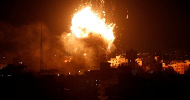 الاحتلال الإسرائيلي يصعد ضد غزة.. 9 شهداء بينهم 3 أطفال في غارات جوية شمال القطاع.. الفصائل الفلسطينية تعلن إطلاق عشرات الصواريخ على مستوطنات إسرائيلية.. والقاهرة تندد بتصعيد تل أبيب وتحمل إسرائيل المسؤولية 