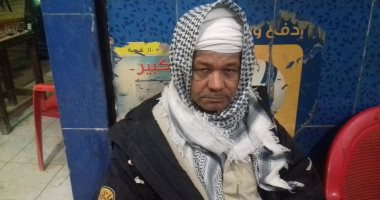 صور.. عم "عبدالرحمن" يناشد أهل الخير بتجهيز ابنته وعلاجه وسداد ديونه