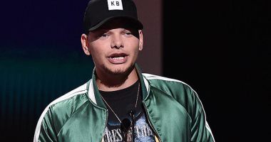كاني براون يشارك بحفل Latin Grammy Awards.. اعرف التفاصيل