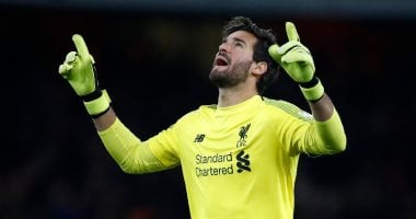 ليفربول يستعد لإعلان تجديد عقد أليسون حتى يونيو 2026