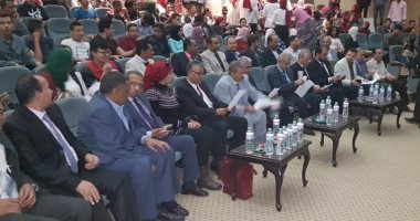 رئيس جامعة جنوب الوادى يشهد حفل إستقبال الطلاب الجدد بكليات الأقصر