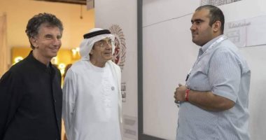 الرياضة والفن يتعانقان بأنامل أحد لاعبى الاولمبياد الخاص قبل عالمية أبوظبى 2019