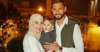 صور.. لاعبو الأهلى يغسلون أحزان السقوط الأفريقى فى عيد ميلاد "دولا"