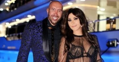 جمهور إليسا بعد ظهورها ببلوزة "شفافة": بتقلد ليدى جاجا