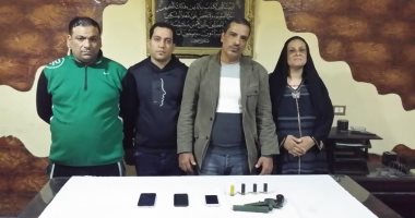 سقوط ربة منزل وزوجها بعد الاستيلاء على مشغولات طالبات مدرسة بدار السلام