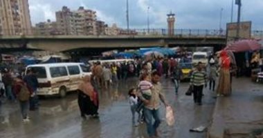 المرور يحذر من السرعات الزائدة بسبب هطول أمطار بالطرق بين المحافظات 