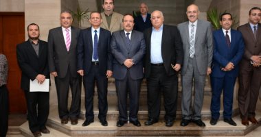 وفد من جامعة طنطا يزور شركة الغزل والنسيج بالمحلة الكبرى