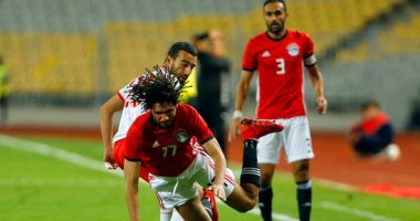 فيديو.. حارس مرمى تونس يحرم الفراعنة من الهدف الثالث