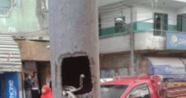 قارئ يشكو من تهالك عامود إنارة بشارع ميدان أوسكار  بكفر الزيات