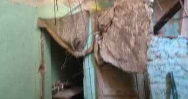 صور.. محافظ سوهاج يكلف السكرتير العام بمعاينة العقار المنهار بدار السلام