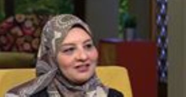 قريبا.. أسرار نجوم الزمن الجميل فى كتاب "ريحة الحبايب" للزميلة زينب عبد اللاه
