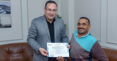 محافظ الإسكندرية يكرم ذوى الاحتياجات الخاصة في مهرجان "إجري لصحتك" 