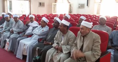 المنطقة الأزهرية بأسوان تعقد اختبارات لاختيار رؤساء لجان الامتحانات