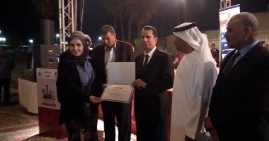 صور.. ختام فعاليات مهرجان الشعر العربى بميدان أبو الحجاج الأقصرى 