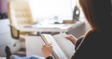 سريع أو بطىء فى القراءة ممكن تكون مصاب بجفاف العين