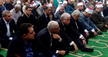 صور.. محافظ جنوب سيناء يكرم حفظة القران بمناسبة مولد النبى
