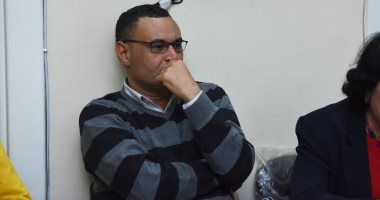 محمد شعير ضيف بيت عبد الله الزايد للتراث البحرينى فى ندوة عن أدب نجيب محفوظ
