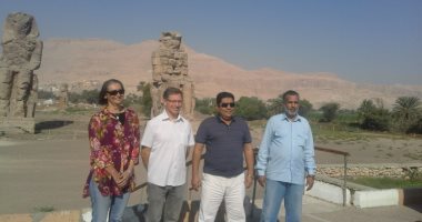 صور.. قنصل فرنسا العام بالقاهرة يزور المواقع الآثرية بمدينة القرنة