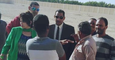 صور.. وكيل كهرباء الأقصر يتفقد العمل بهندسة البياضية وأعمال إنارة المخازن