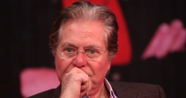 طارق الشناوي عن تولى حسين فهمي رئاسة مهرجان القاهرة السينمائي:لديه خبرة كبيرة