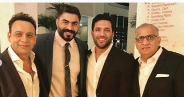 لما الحبايب يتجمعوا.. شاهد مناسبة تجمع خالد سليم وحسن الرداد ومصطفى قمر