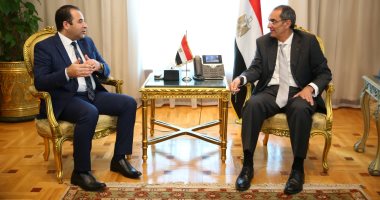 عمرو طلعت يلتقى رئيس لجنة الاتصالات بمجلس النواب