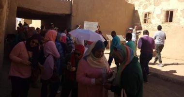إنطلاق رحلات ( أعرف بلدك )  بمحافظة الوادى الجديد 