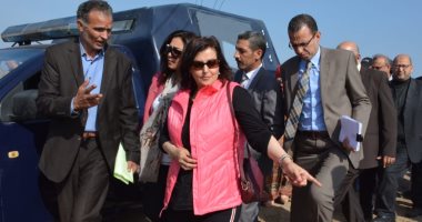 محافظ دمياط ونائب وزير الزراعة يتفقدان المزارع السمكية بجنوب بحيرة المنزلة