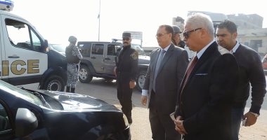 صور.. مدير أمن البحيرة يتفقد خدمات تأمين الطريق الزراعى للوقوف على جاهزيتها
