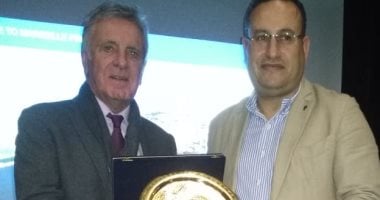 محافظ الإسكندرية يلتقي نائب عمدة مارسيليا للعلاقات الدولية لمناقشة سبل التعاون 
