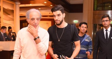 صور.. وليد أزراو ينتظم بمعسكر الأهلى فى الإمارات 