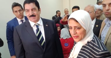 أهالى القليوبية لوزيرة الصحة: بندفع مقابل التحاليل.. وزايد: الفلوس هترجع   