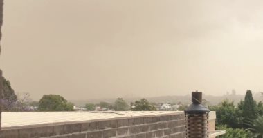 عاصفة ضبابية تسبب انعدام الرؤية فى أستراليا