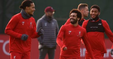 محمد صلاح يستعد مع ليفربول لمواجهة واتفورد فى البريميرليج.. صور