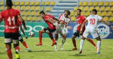 التعادل الإيجابى 1/1 مستمر بين الزمالك والداخلية بعد 60 دقيقة
