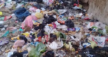 أهالى مركز فاقوس يشكون انتشار القمامة